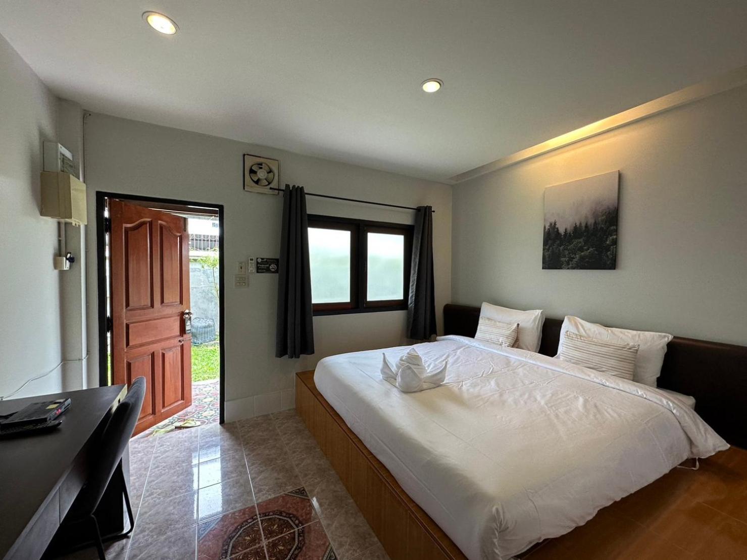 Baan Ma Feung Guesthouse Канчанабури Экстерьер фото